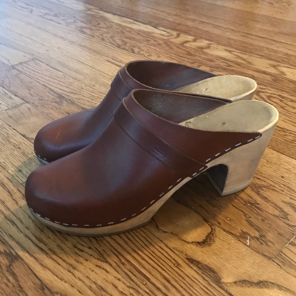 Swedish Hasbeens Clogs